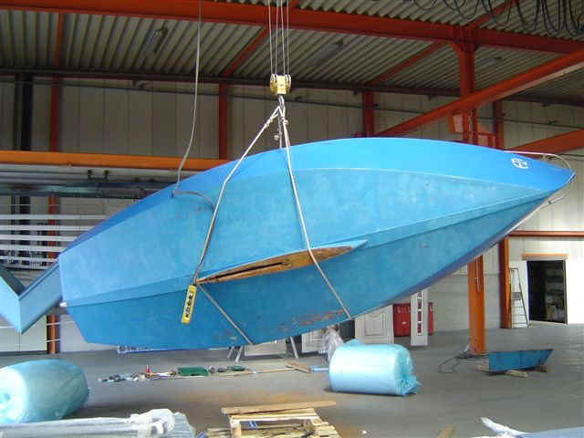 dessous.JPG (120628 octets)
