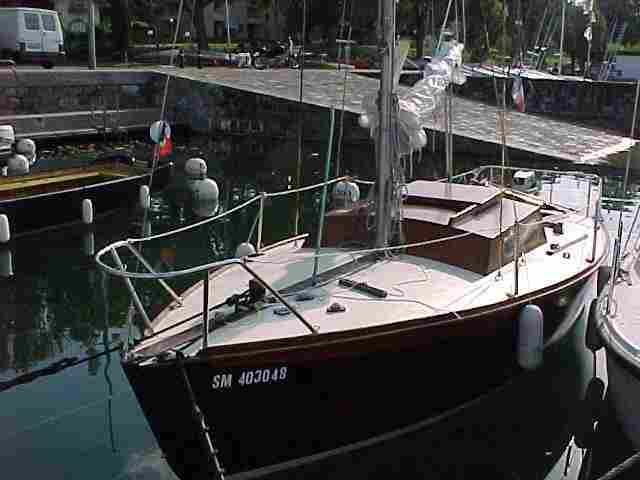 mouss_mouss_au_port-vignette.jpg (20113 octets)